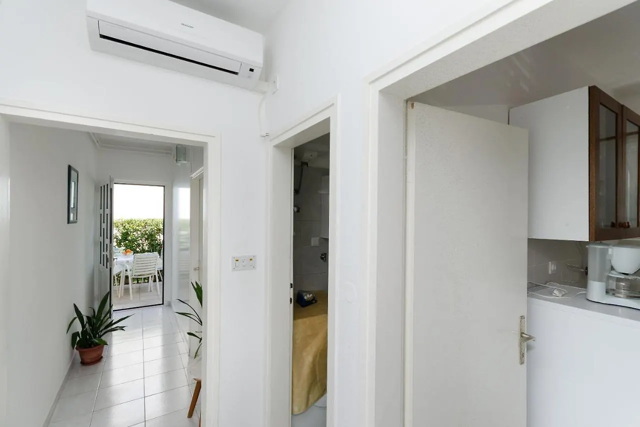 Apartment Nikola Barbat na Rabu